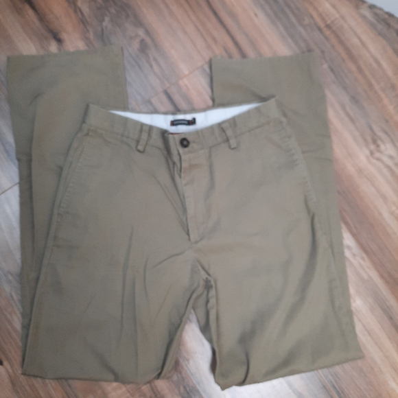 Dockers Other - Dockers D2 Flat Front Khaki Tan Pants size 32x34